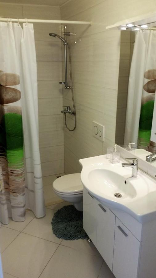Guesthouse Iva Хвар Екстериор снимка