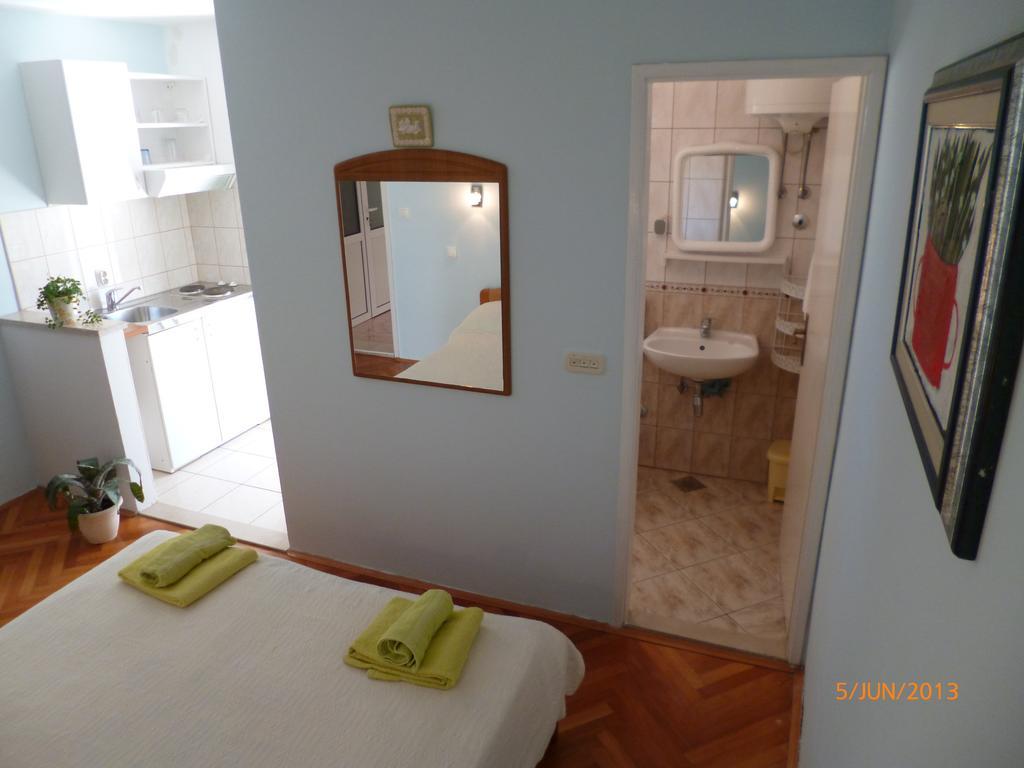 Guesthouse Iva Хвар Стая снимка